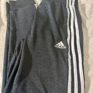 4 Pairs of Adidas Kids Joggers with White Stripes blk/w grey/w